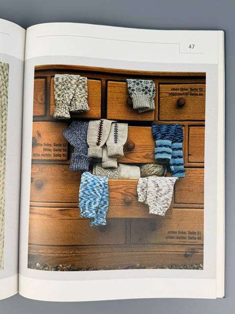 Arbeitsbuch Maschinenstricken Band 2 Socken und Kindersachen foto 4
